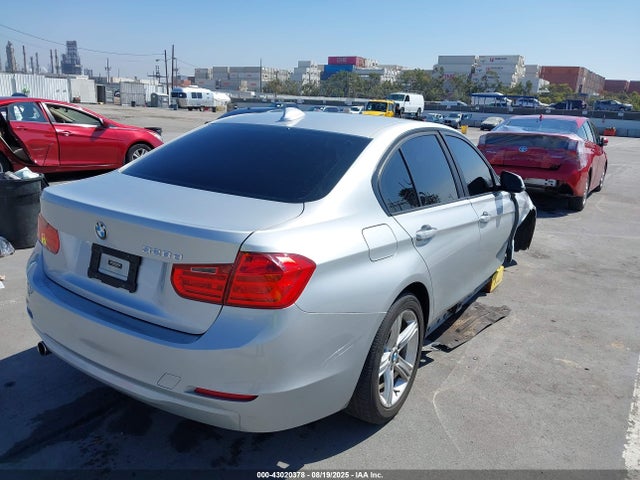 WBA3D3C50EK153044 BMW 328D