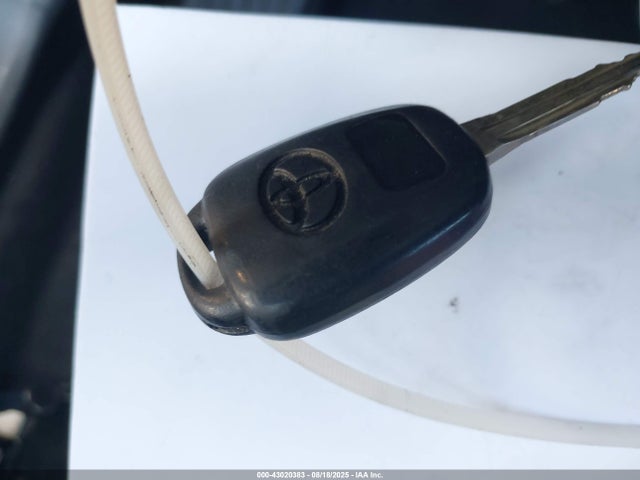 5YFBURHEXFP313931 Toyota 2zr-fe