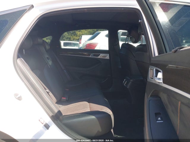 Genesis G80 2018 KMHGN4JB7JU233418 Image 8