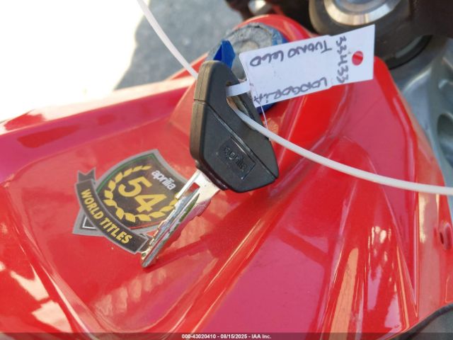 2021 APRILIA TUONO ZD4KSUE01MS000672 Photo 10