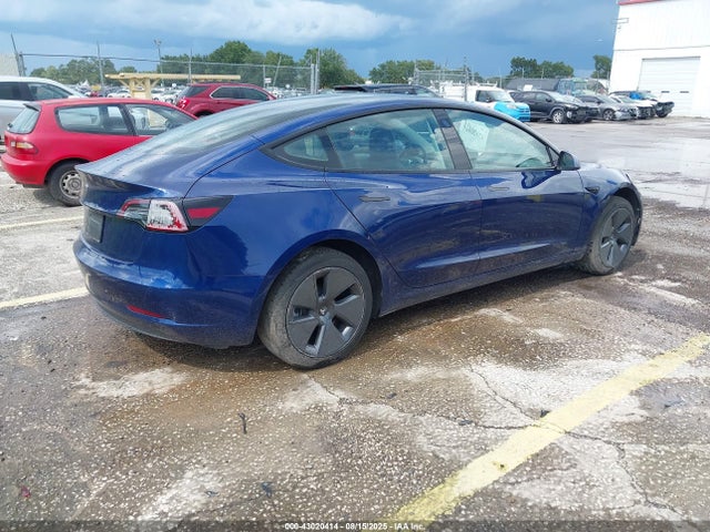 2022 TESLA MODEL 3 5YJ3E1EA8NF374418 Photo 3