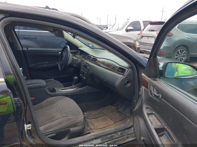 2G1WB5E36E1188547 Chevrolet lfx