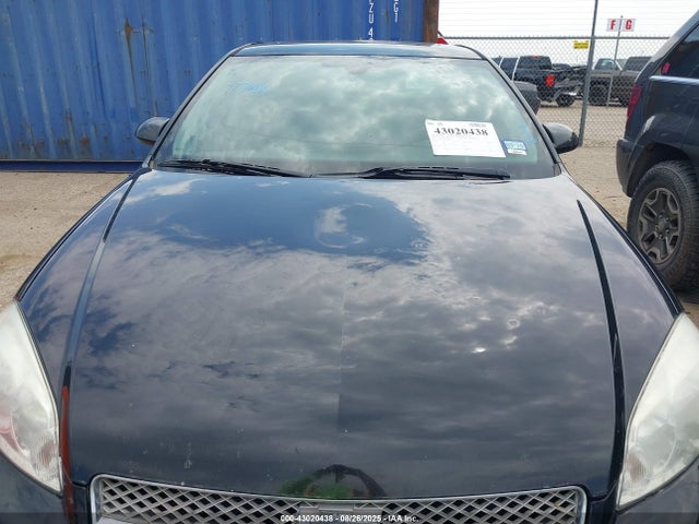 2G1WB5E36E1188547 Chevrolet lfx