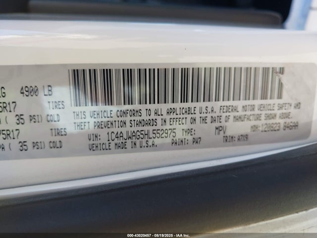 1C4AJWAG5HL552975 Jeep Wrangler
