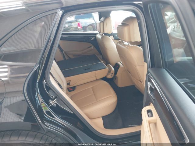 2018 PORSCHE MACAN WP1AA2A56JLB20620 Photo 7
