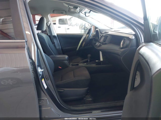 JTMZFREVXJJ159585 Toyota 2ar-fe