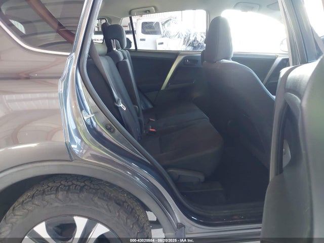 JTMZFREVXJJ159585 Toyota 2ar-fe