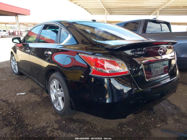 Nissan Altima 2015 1N4AL3AP9FC207511 Image 3