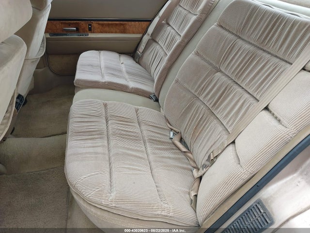 43020623 :رقم المزاد ، 1G4HR53L2NH557668 vin ، 1992 Buick Lesabre Limited مزاد بيع