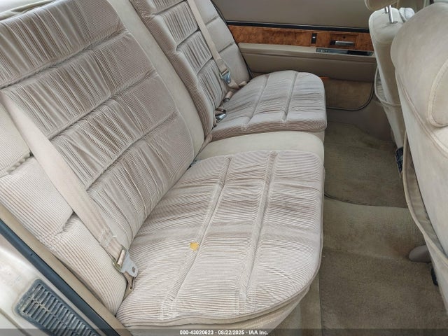 43020623 :رقم المزاد ، 1G4HR53L2NH557668 vin ، 1992 Buick Lesabre Limited مزاد بيع