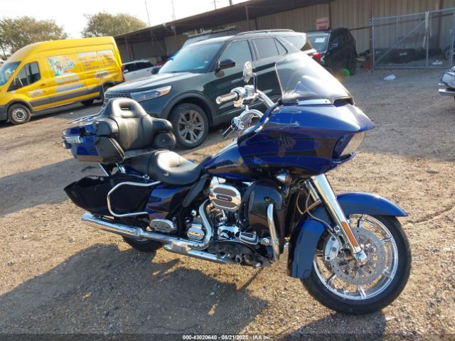 2015 HARLEY-DAVIDSON FLTRUSE 1HD1TAN1XFB957072