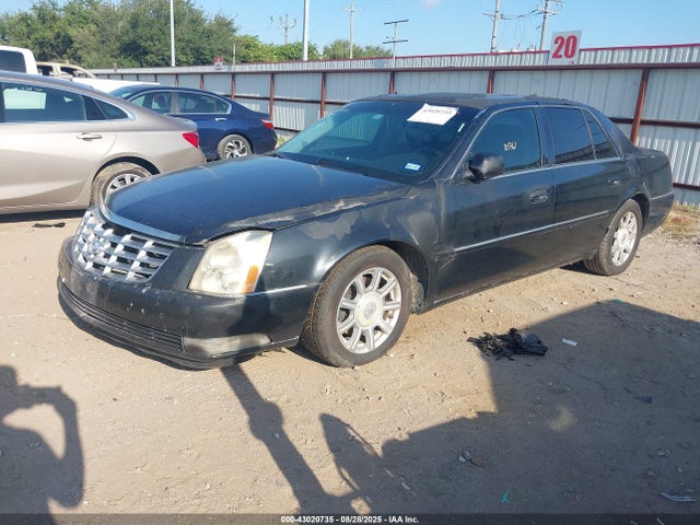 2010 CADILLAC DTS 1G6KA5EY0AU101361 Photo 1