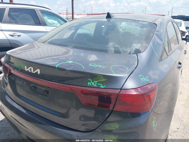 3KPF24AD9PE610963 KIA mpi nu