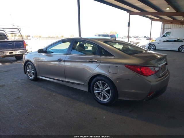 Hyundai gamma 2014 5NPEB4ACXEH933057 Image 3