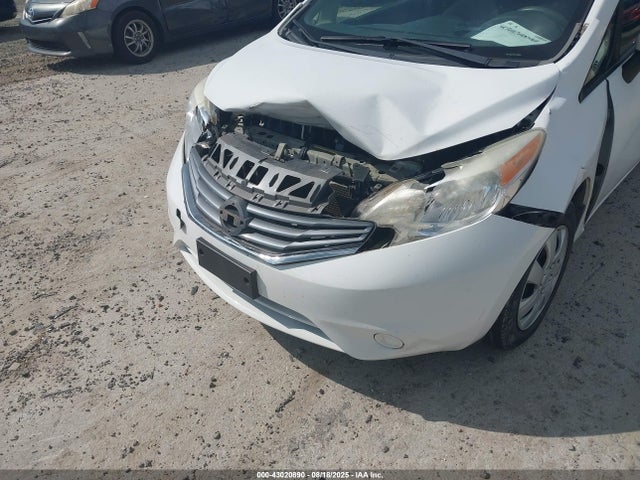 Nissan 2015 2015 3N1CE2CP8FL399953 Image 6