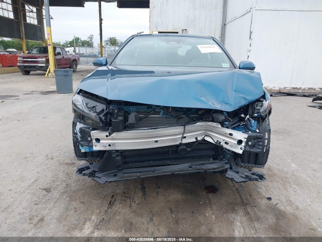 2025 Toyota Camry Se მანქანა იყიდება აუქციონზე, vin: 4T1DBADK6SU508199, აუქციონის ნომერი: 43020896