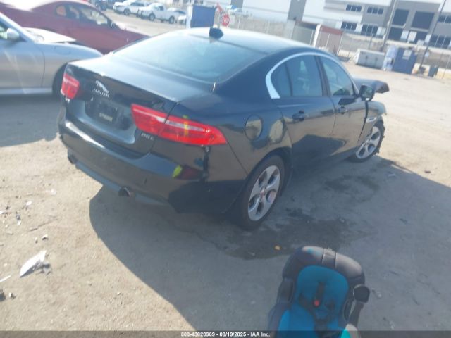 2017 JAGUAR XE SAJAR4BGXHA974636 Photo 3