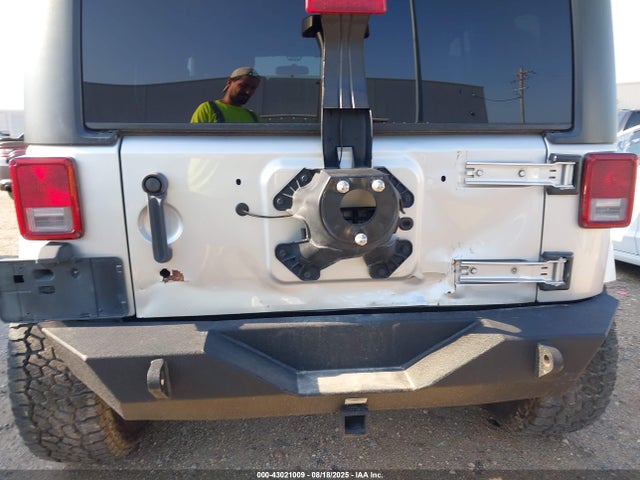Продажа на аукционе авто 2012 Jeep Wrangler Unlimited Rubicon, vin: 1C4BJWFG7CL281844, номер лота: 43021009