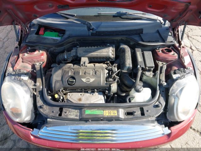 2010 MINI COOPER CLUBMAN WMWML3C53ATX37790 Photo 9