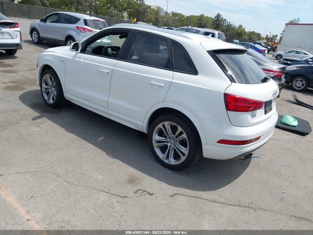 2018 AUDI Q3 WA1BCCFS0JR035073 Photo 2