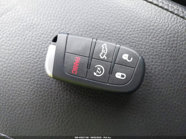 Chrysler 200 2015 1C3CCCAB5FN694514 Image 11