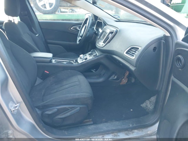Chrysler 200 2015 1C3CCCAB5FN694514 Image 5