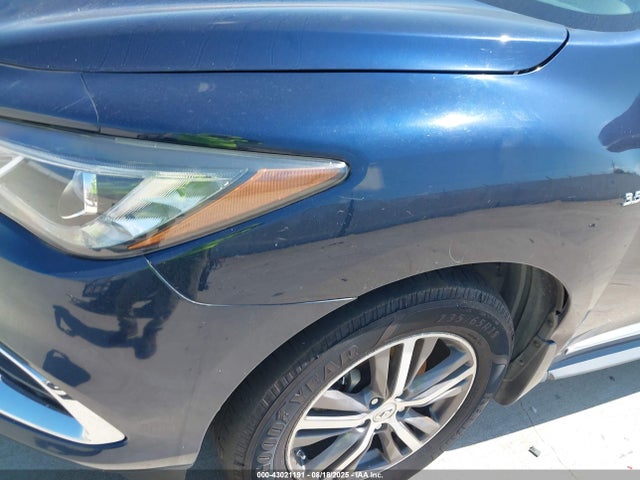 5N1DL0MN6HC529456 Infiniti 2017