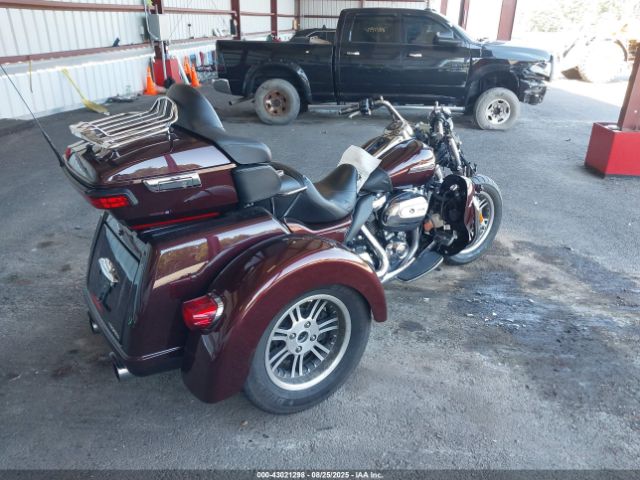 2019 HARLEY-DAVIDSON FLHTCUTG 1HD1MAF15KB854566 Photo 3