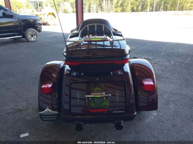 2019 HARLEY-DAVIDSON FLHTCUTG 1HD1MAF15KB854566 Photo 5