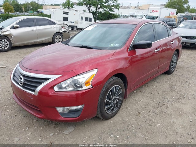 Nissan Altima 2015 1N4AL3AP6FC579257 Image 2