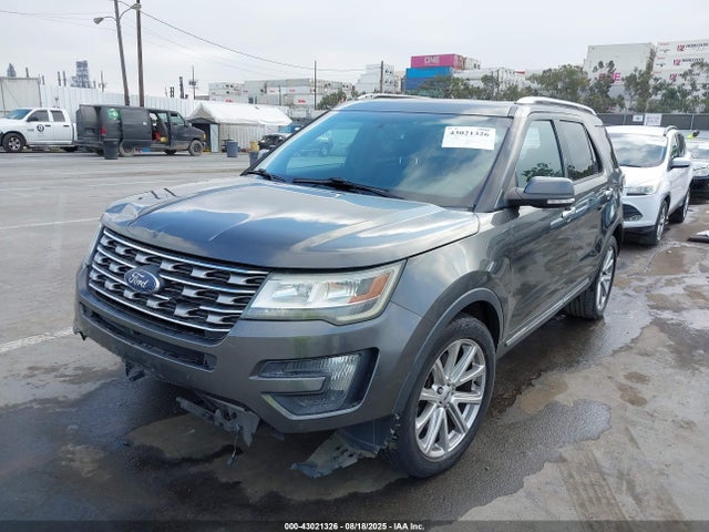 Ford 2016 2016 1FM5K7F89GGB64303 Image 2
