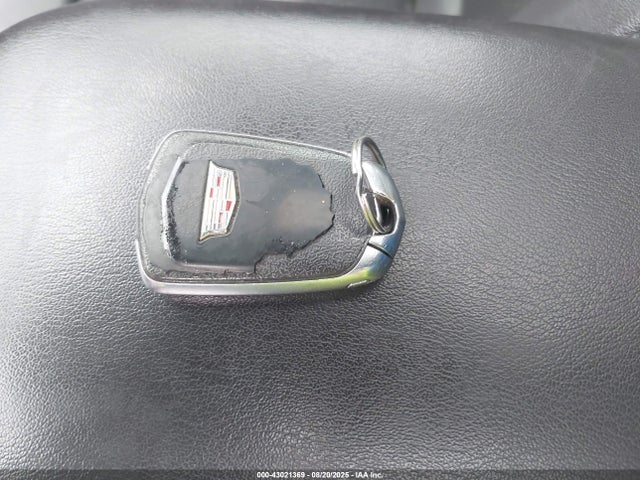 2018 CADILLAC XT5 1GYKNFRS0JZ246443 Photo 10