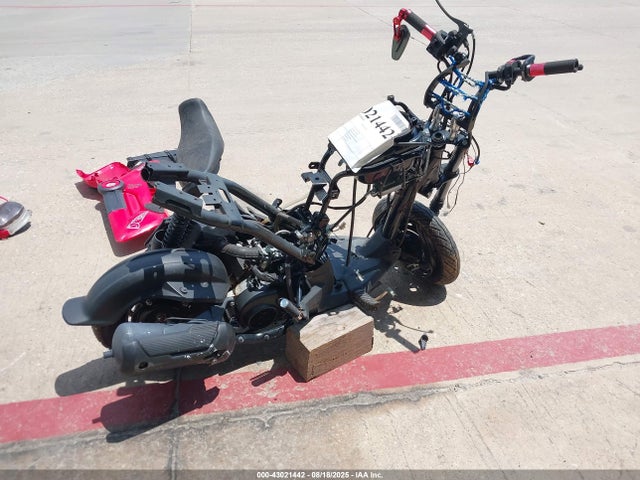 3H1JK0700ND003372 Honda NVA110 B