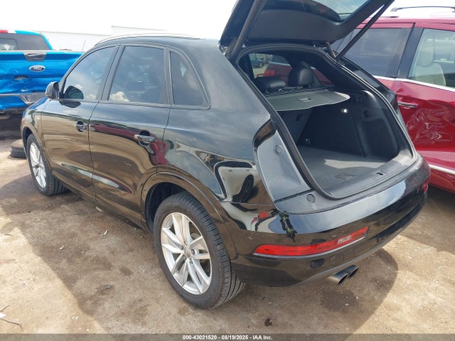 2018 AUDI Q3 WA1ECCFS8JR004456 Photo 2