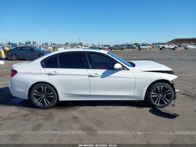 WBA8B9G56JNU98516 BMW 330I