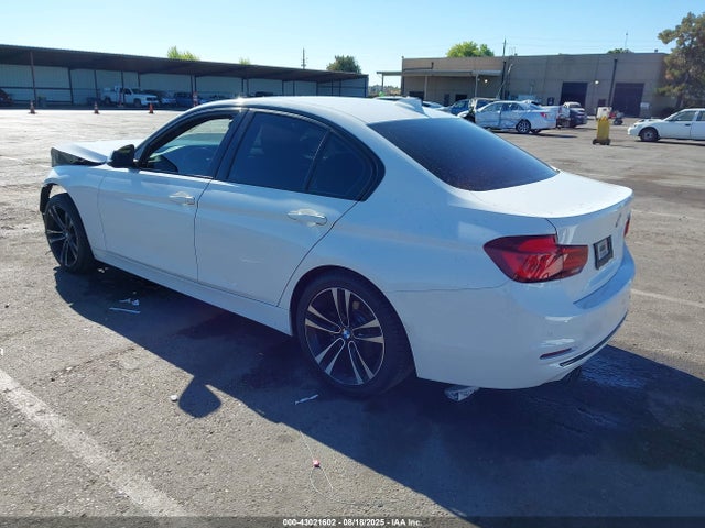 WBA8B9G56JNU98516 BMW 330I