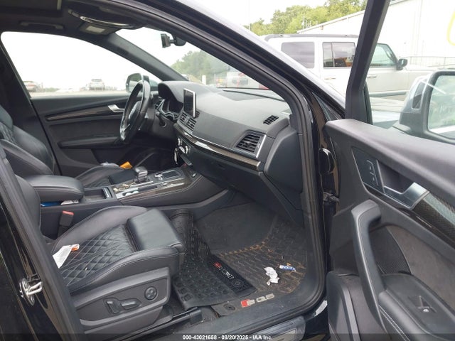 2018 AUDI SQ5 WA1A4AFY4J2008775 Photo 4