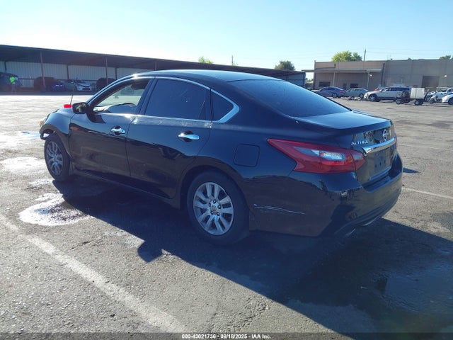 Nissan 2018 2018 1N4AL3AP9JC224754 Image 3