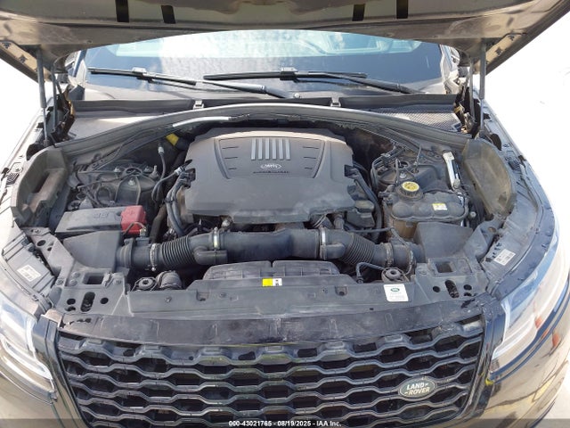 SALYM2RV4JA748157 Land Rover aj126