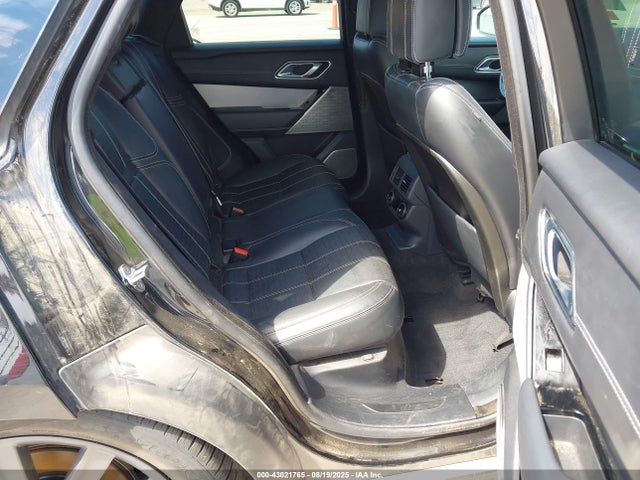 SALYM2RV4JA748157 Land Rover aj126