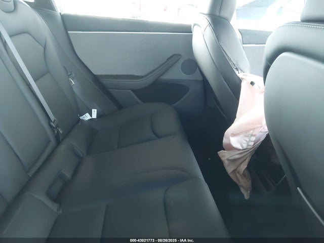 2025 TESLA MODEL 3 5YJ3E1EAXSF999639 Photo 7