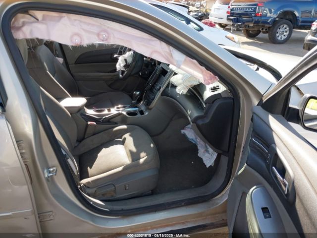 2015 CHEVROLET MALIBU 1G11A5SL9FF322480 Photo 4