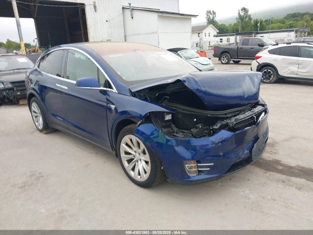 2020 TESLA MODEL X 5YJXCAE20LF263231 Photo 0