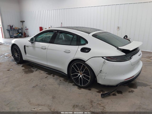 2023 PORSCHE PANAMERA E-HYBRID WP0AE2A73PL120302 Photo 2