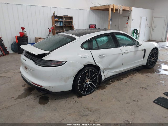 2023 PORSCHE PANAMERA E-HYBRID WP0AE2A73PL120302 Photo 3