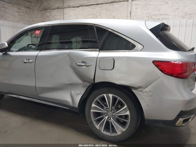 5J8YD4H56JL009950 Acura j35y5