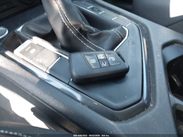 3VV3B7AX6NM016530 Volkswagen Tiguan