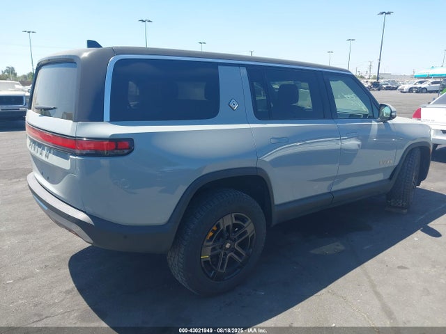 7PDSGABA0PN019590 Rivian R1s Adventure