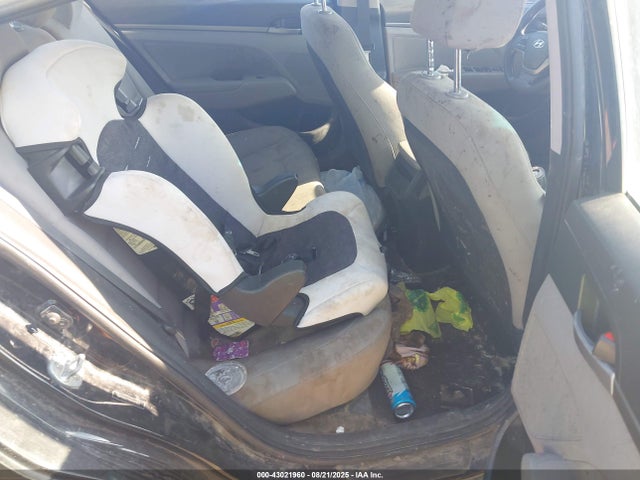 2017 HYUNDAI ELANTRA 5NPD84LF1HH169363 Photo 7