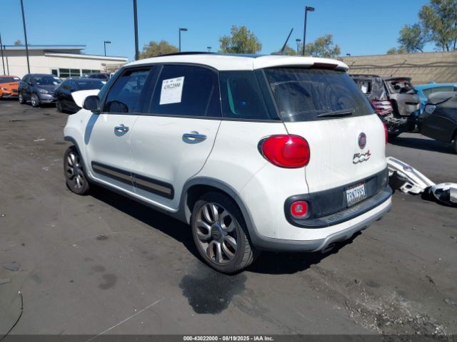 2015 FIAT 500L ZFBCFADH6FZ033156 Photo 2